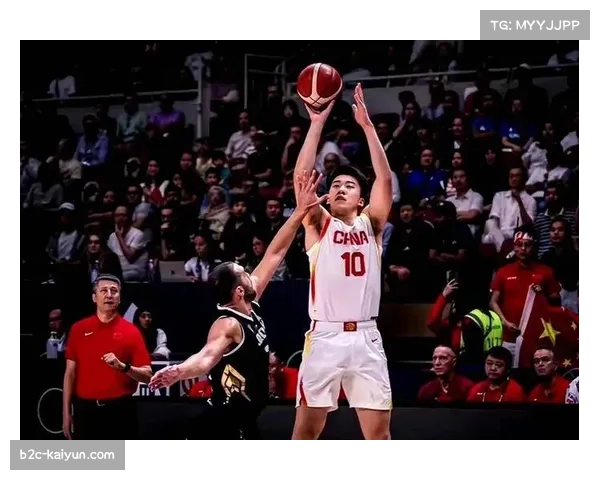 NCAA赛场:王俊杰创个人得分新高,赵维伦替补未得分